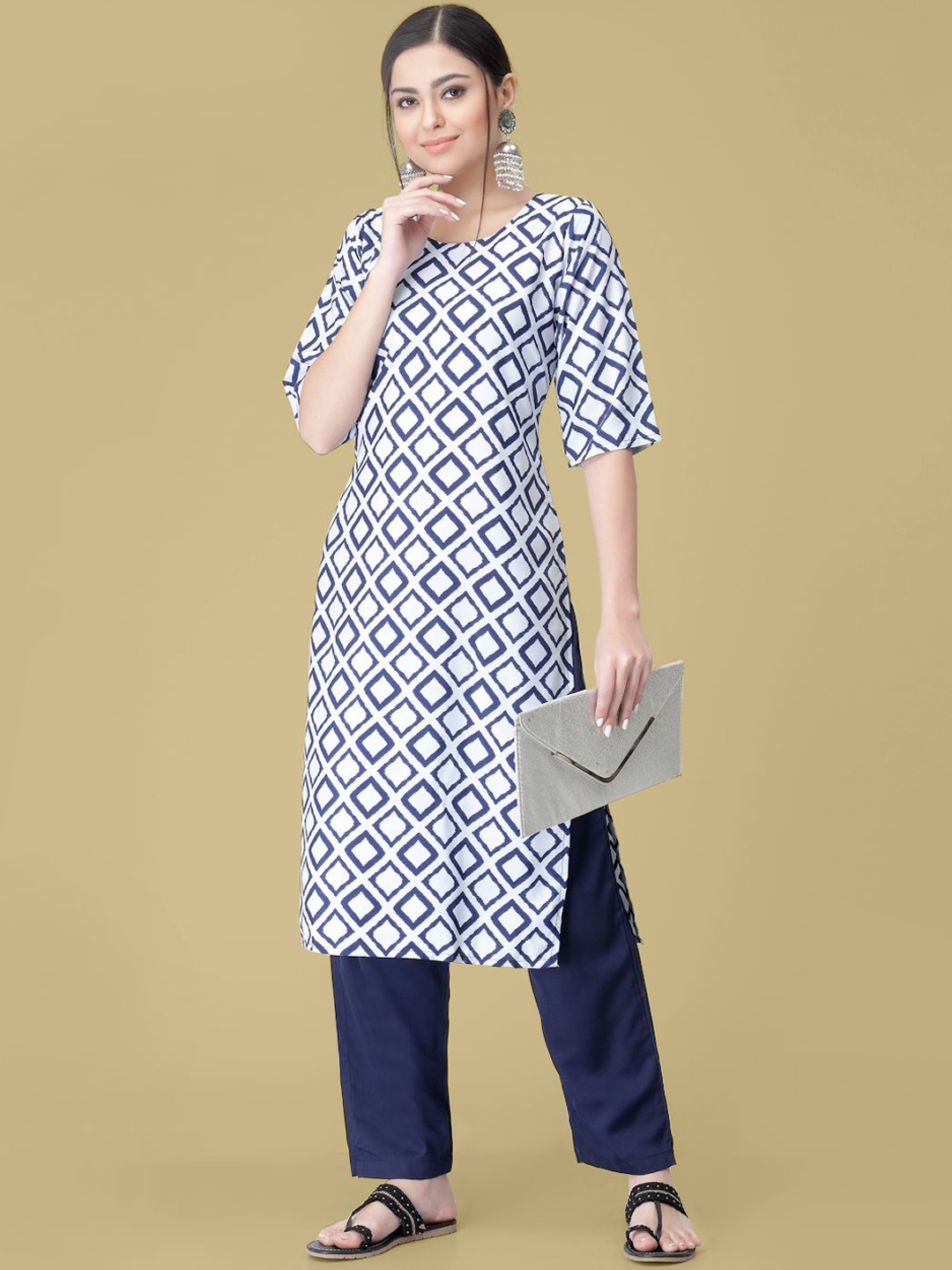 

7Threads Geometric Printed Round Neck Straight Kurta With Trouser, White