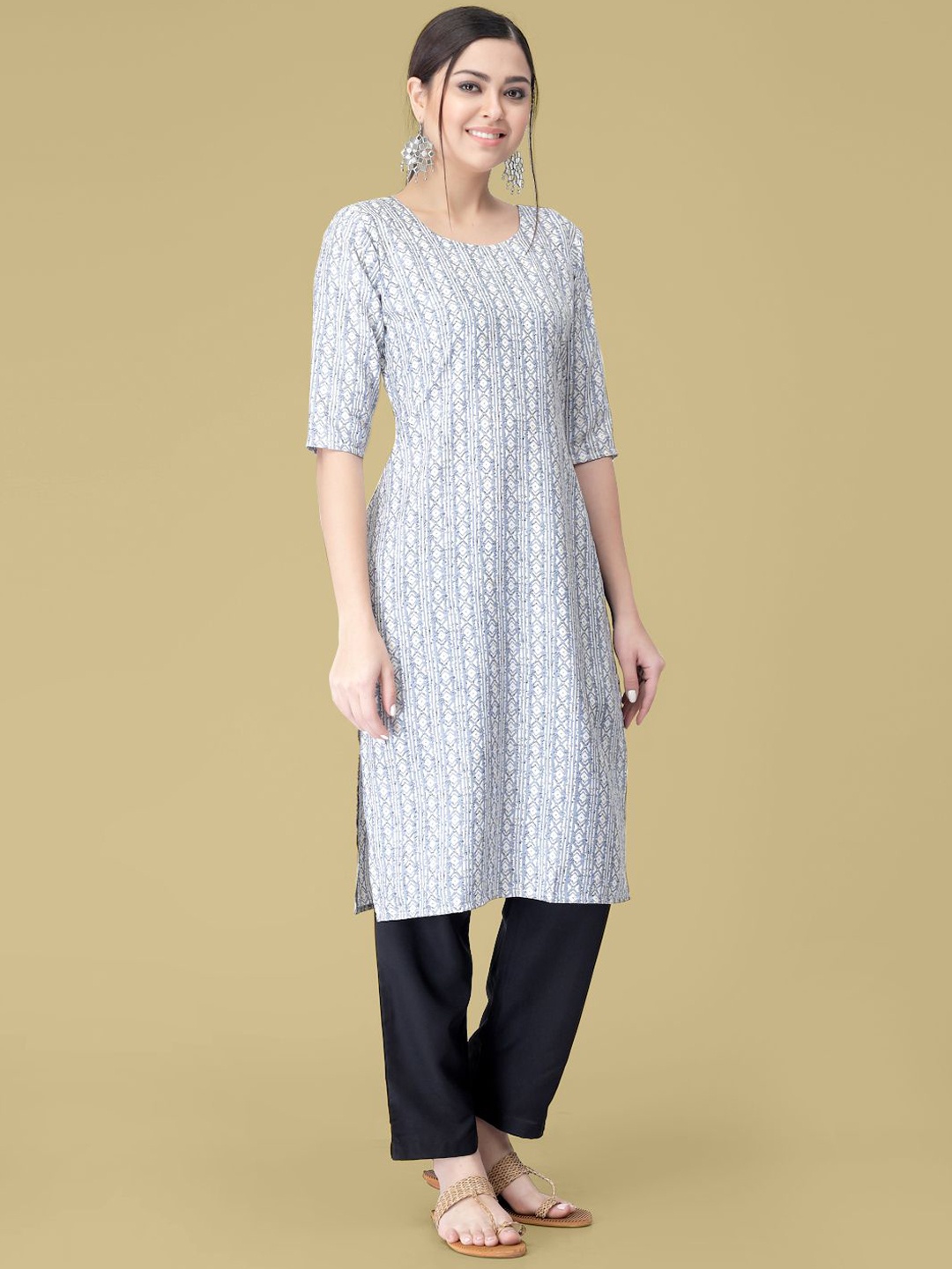 

7Threads Geometric Printed Round Neck Straight Kurta With Trouser, White