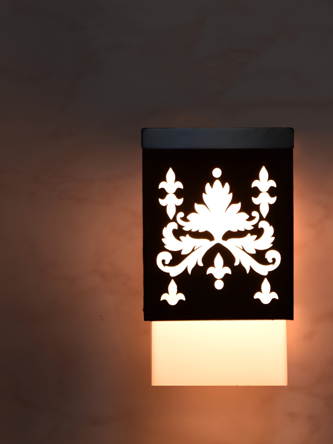 

Gojeeva Black & White Wooden Textured Square Shaped Ceiling Lamps