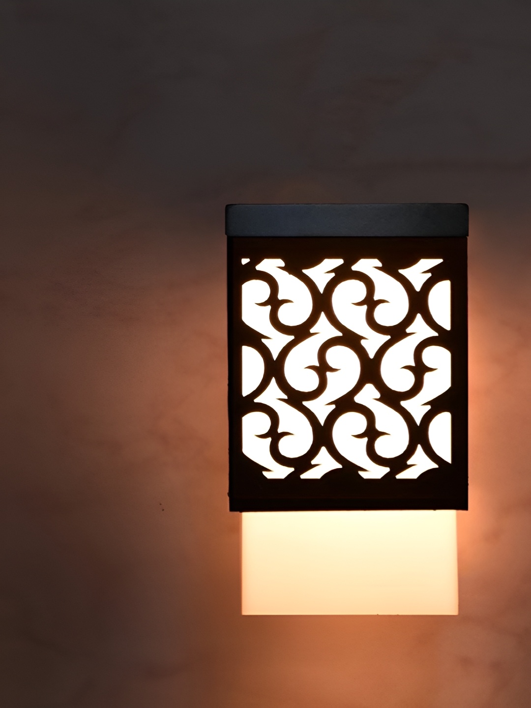 

Gojeeva Black & White Textured Wood Square Shaped Wall Lamp