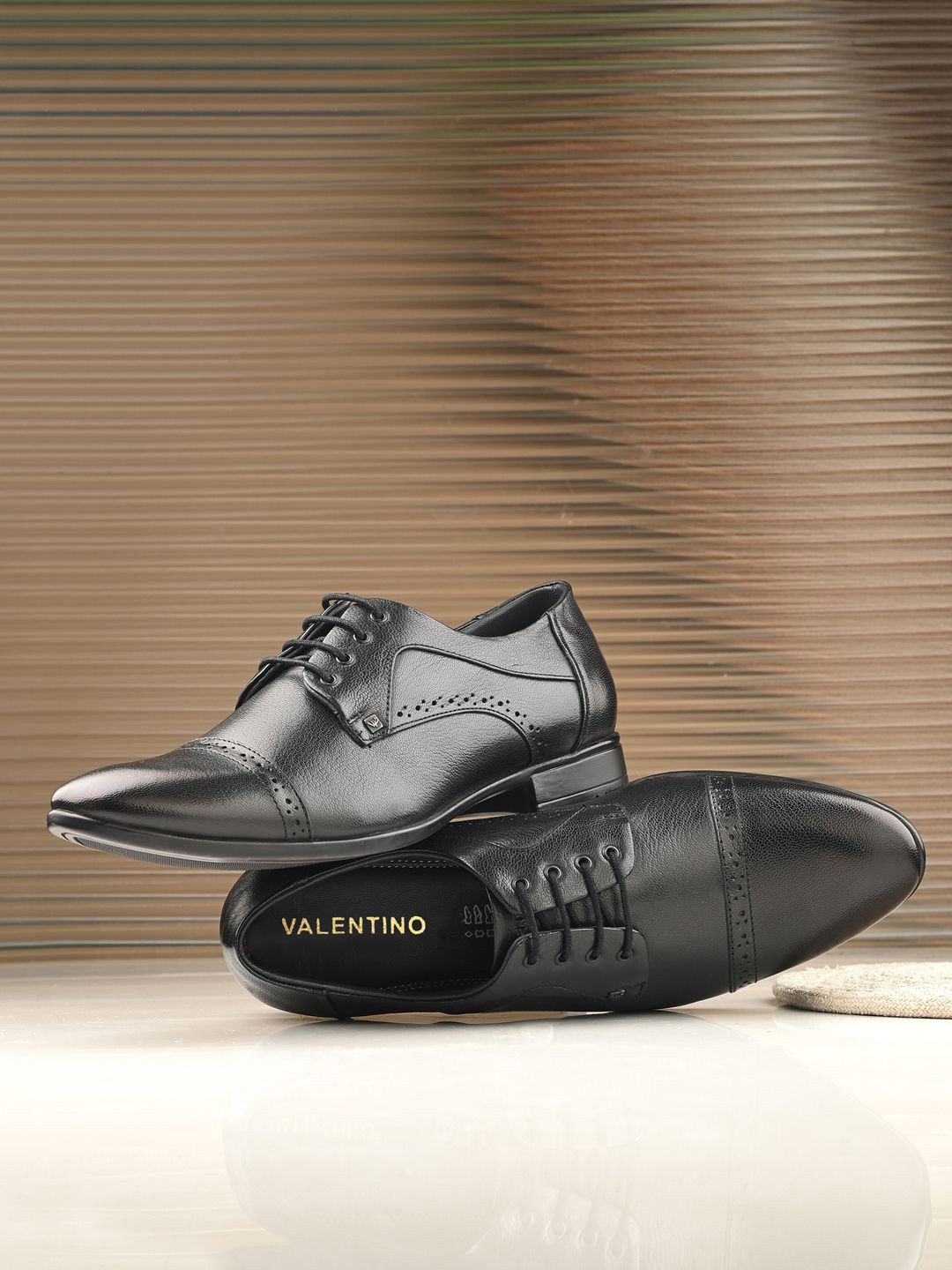 

Valentino Men Genuine Leather Lace-Ups Formal Derbys, Black