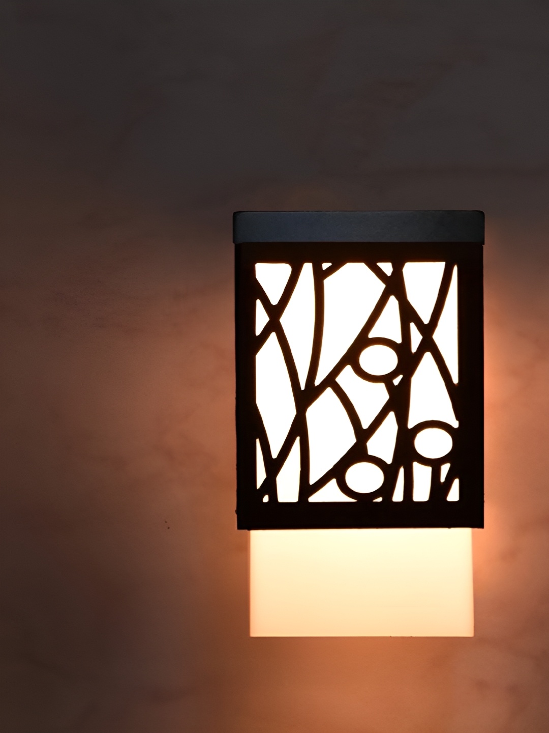 

Gojeeva Black & White Textured Wooden Square Shaped Celling Lamp