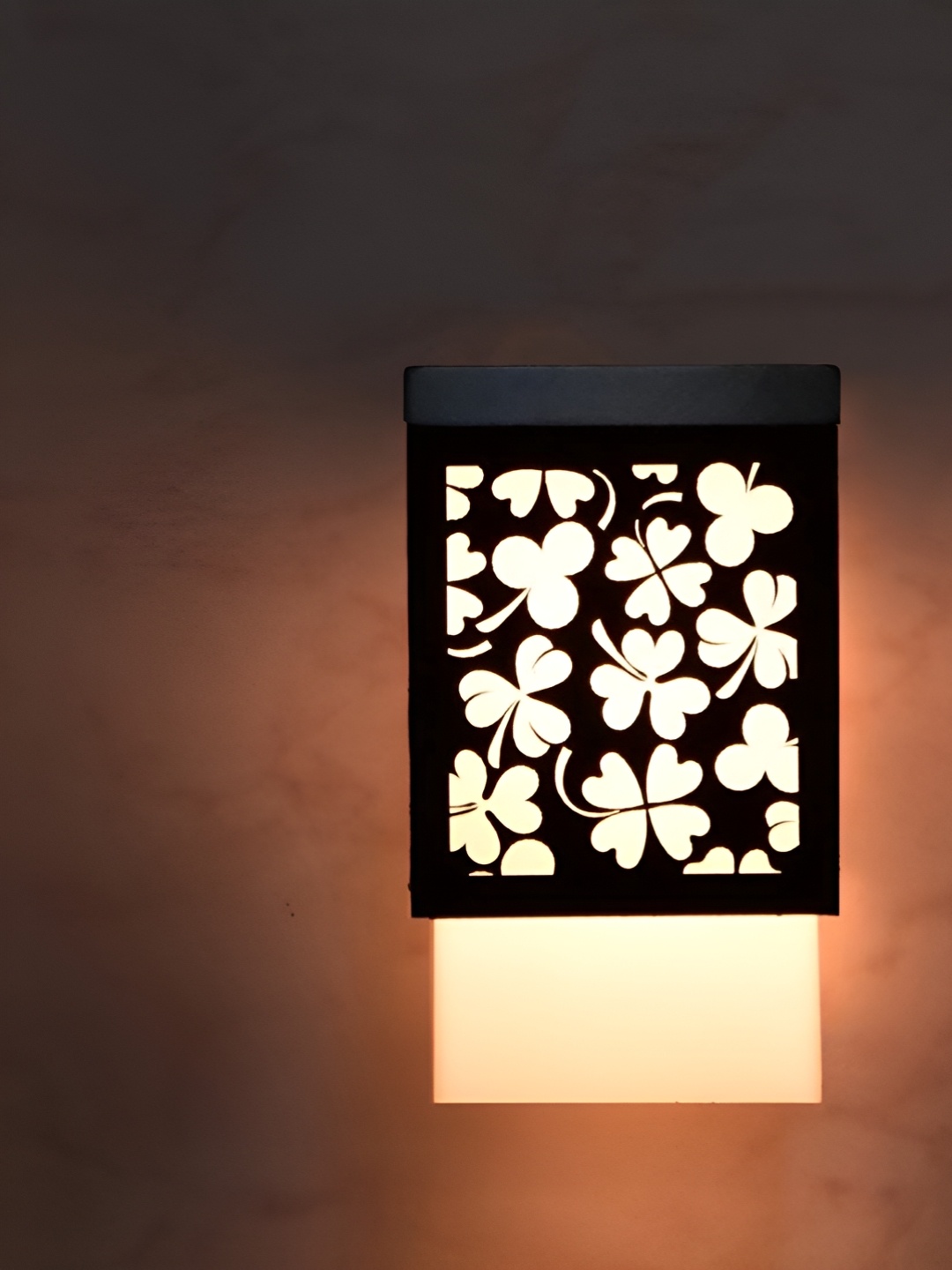 

Gojeeva Black & White Textured Wooden Square Shaped Wall Lamp