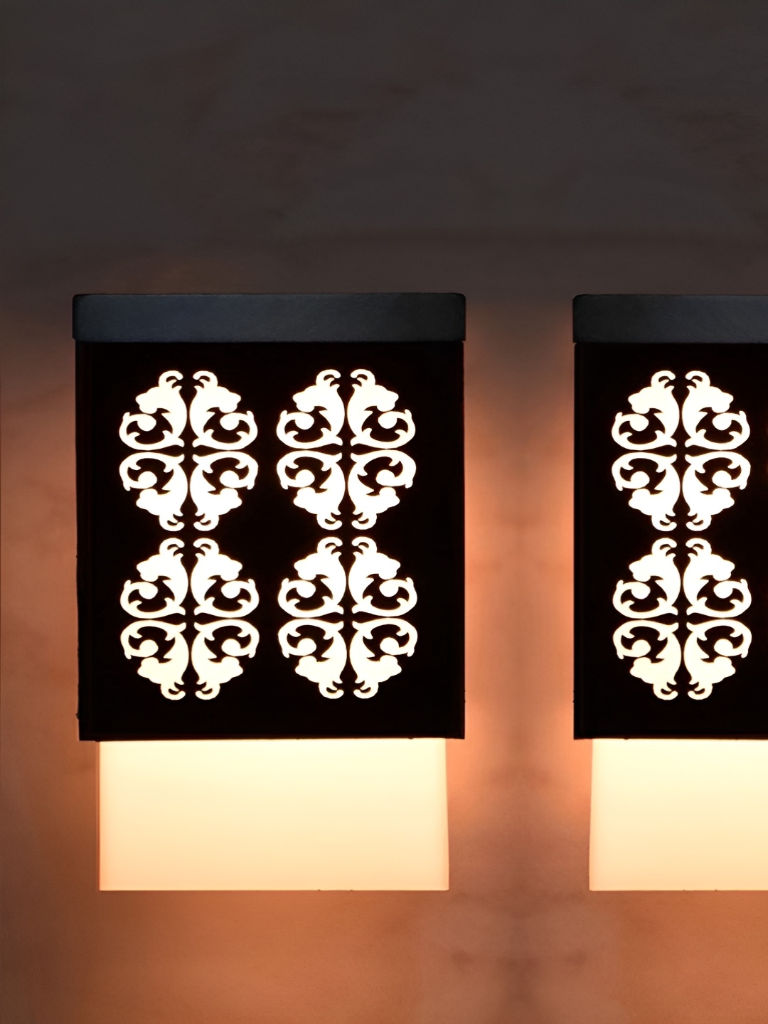 

Gojeeva Black & White 2 Pieces Textured Wooden Square Shaped Wall Lamps