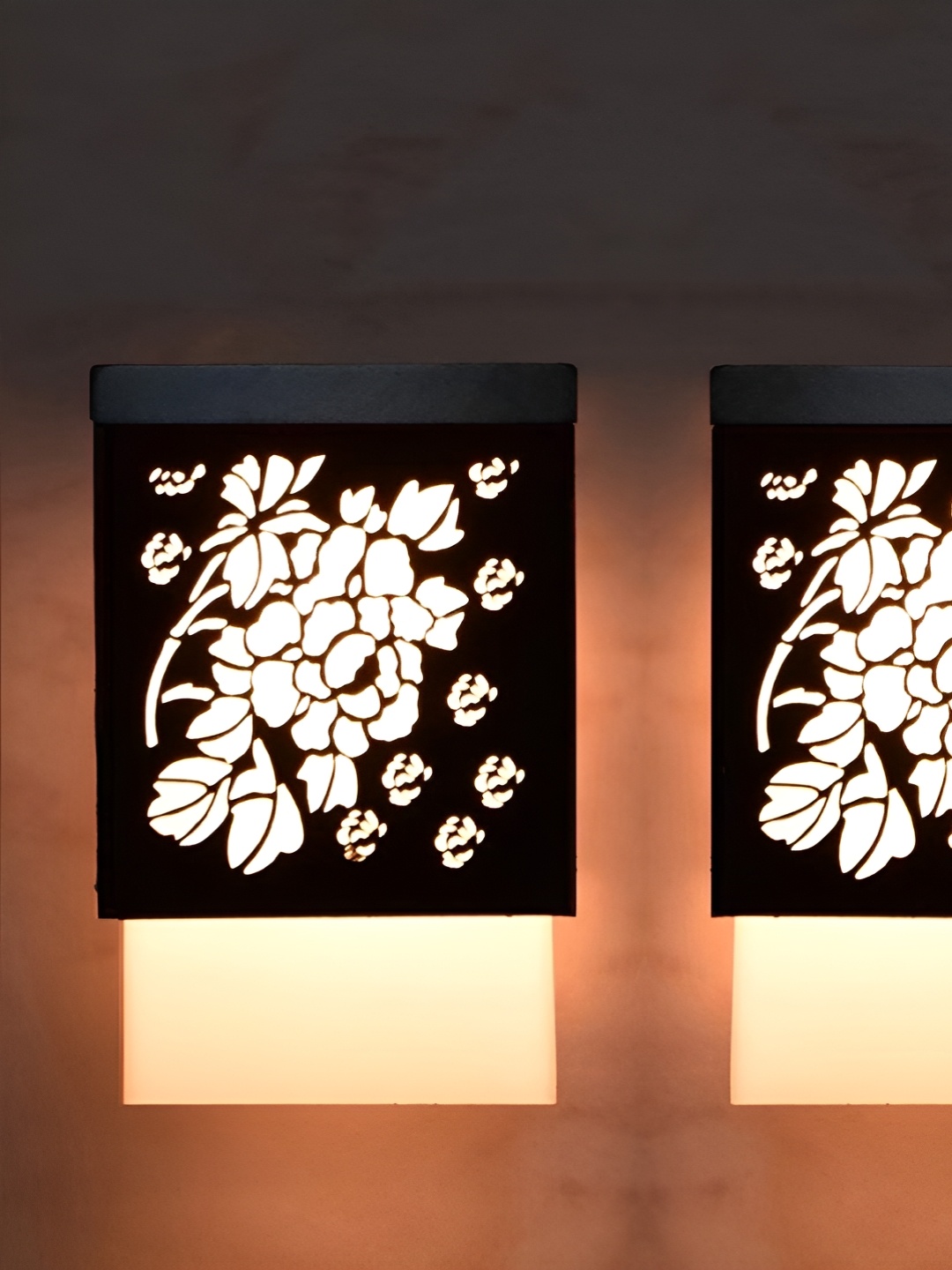

Gojeeva Black & White 2 Pieces Textured Wooden Square Shaped Wall Lamps