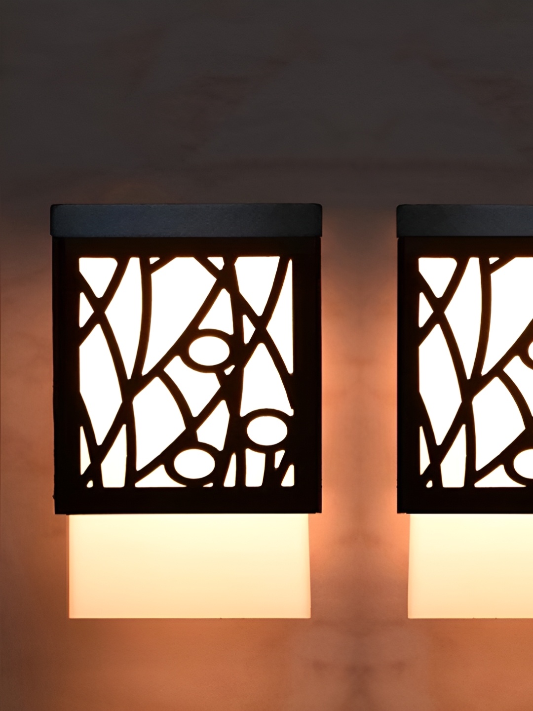 

Gojeeva Black 2 Pieces Wood Square Shaped Wall Lamp
