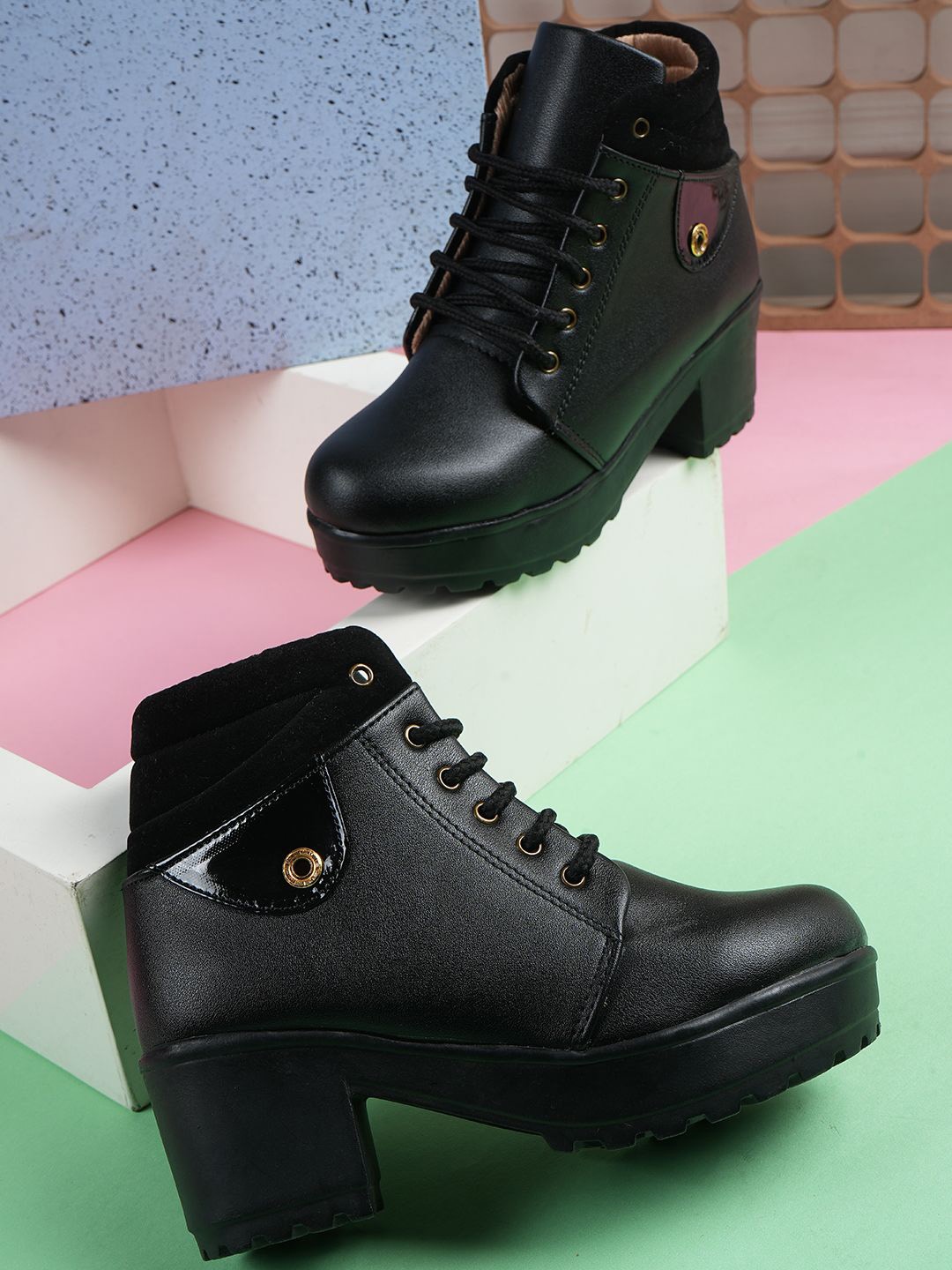 

Walkfree Women Synthetic Textured Lace-Ups Regular Boots, Black