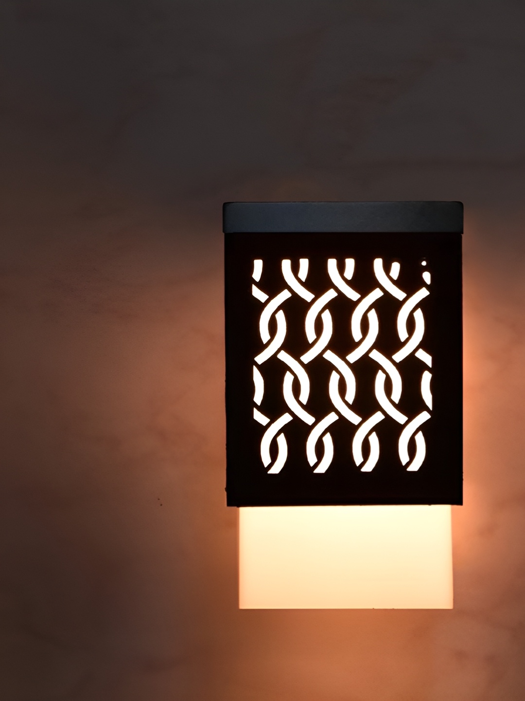 

Gojeeva Black & White Textured Wood Square Shaped Wall Lamp