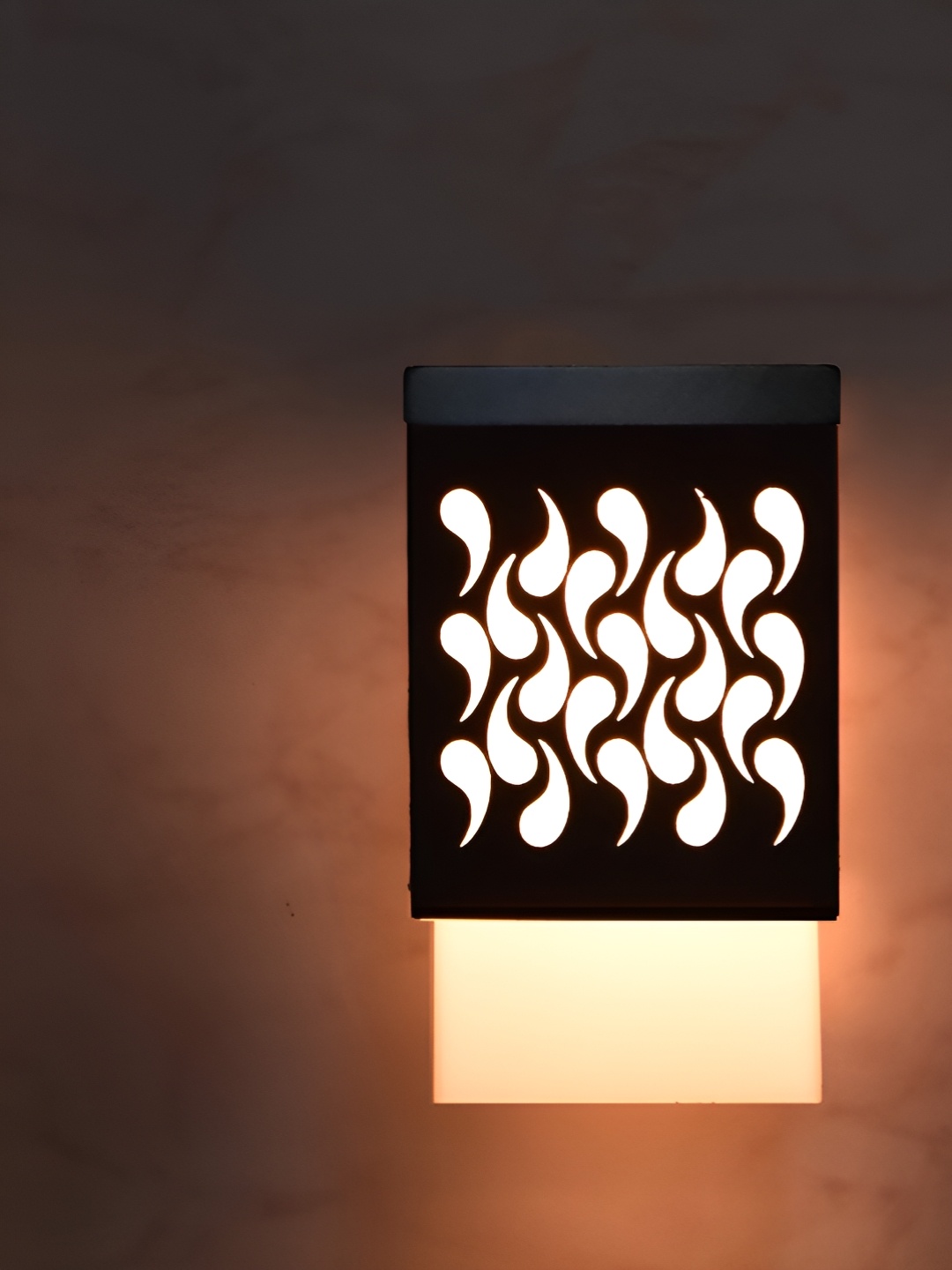 

Gojeeva Black and White Wooden Textured Square Shaped Contemporary Wall Lamp