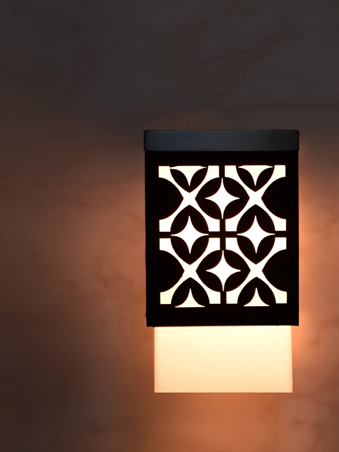 

Gojeeva Black & White Textured Wood Square Shaped Wall Lamp