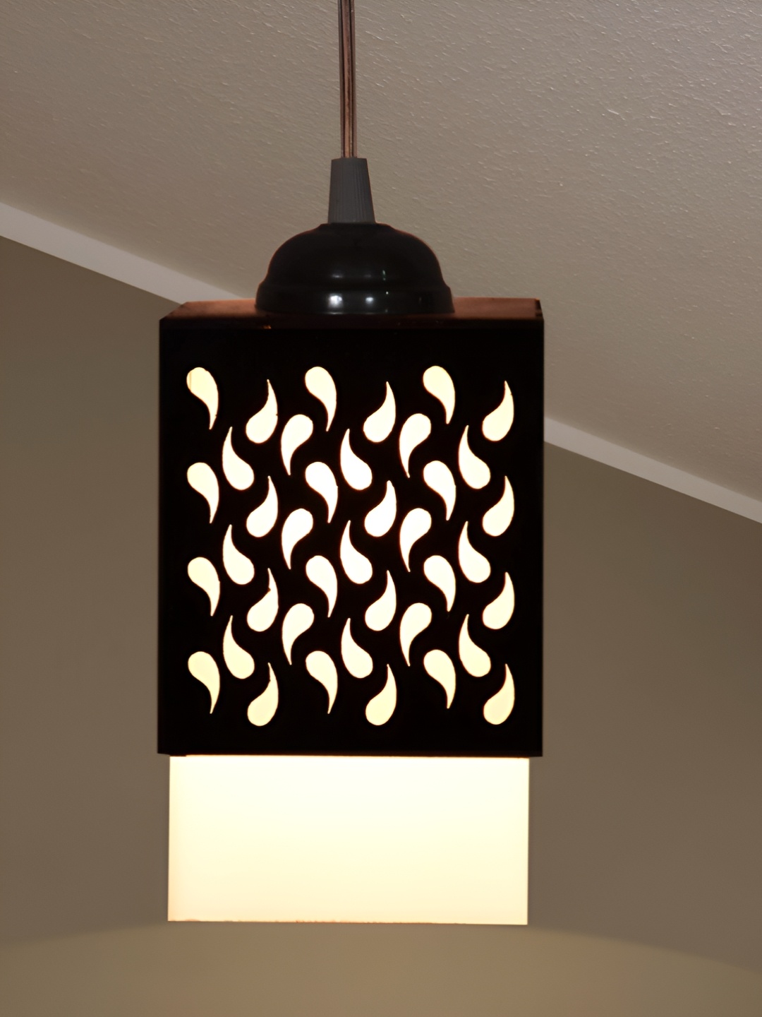 

Gojeeva Black and White Wooden Textured Square Shaped Contemporary Wall Lamp