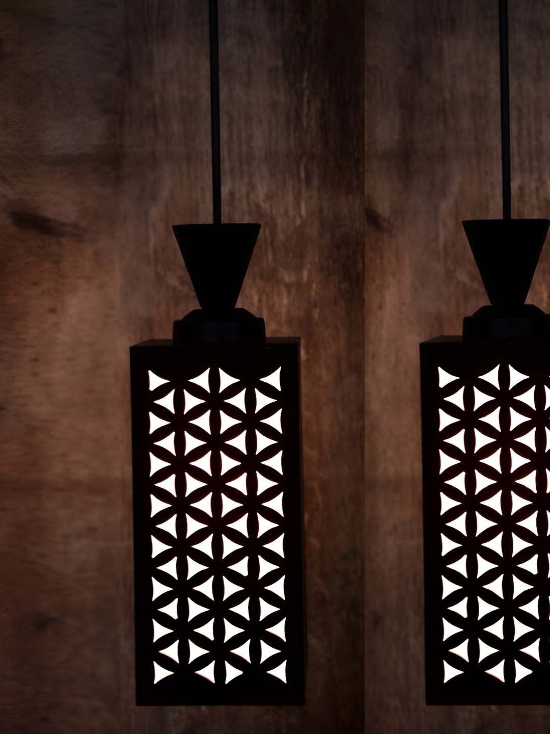 

Gojeeva Black & White 2 Pieces Textured Wood Square Shaped Wall Lamps