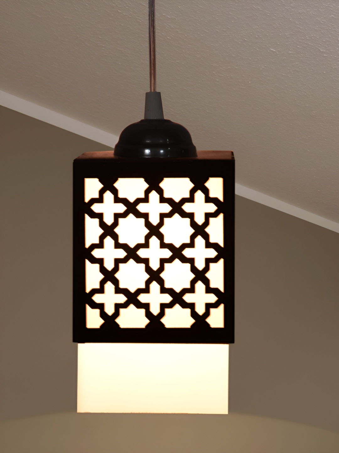 

Gojeeva Black & White Textured Wooden Square Shaped Wall Lamp