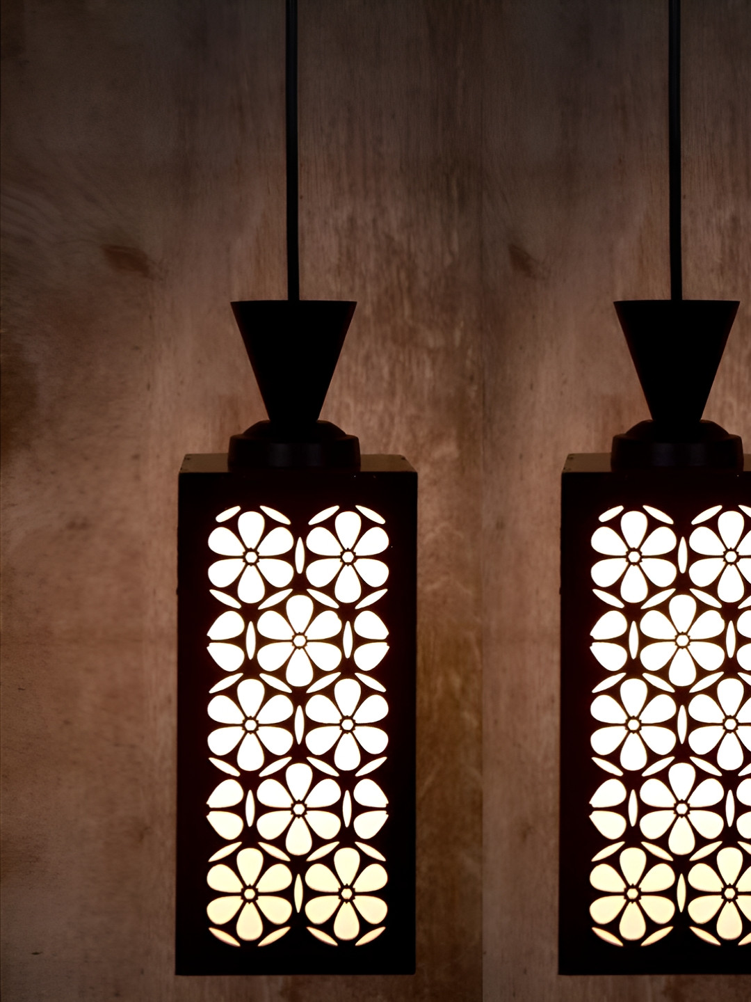 

Gojeeva Black 2 Pieces Wood Square Shaped Wall Lamp