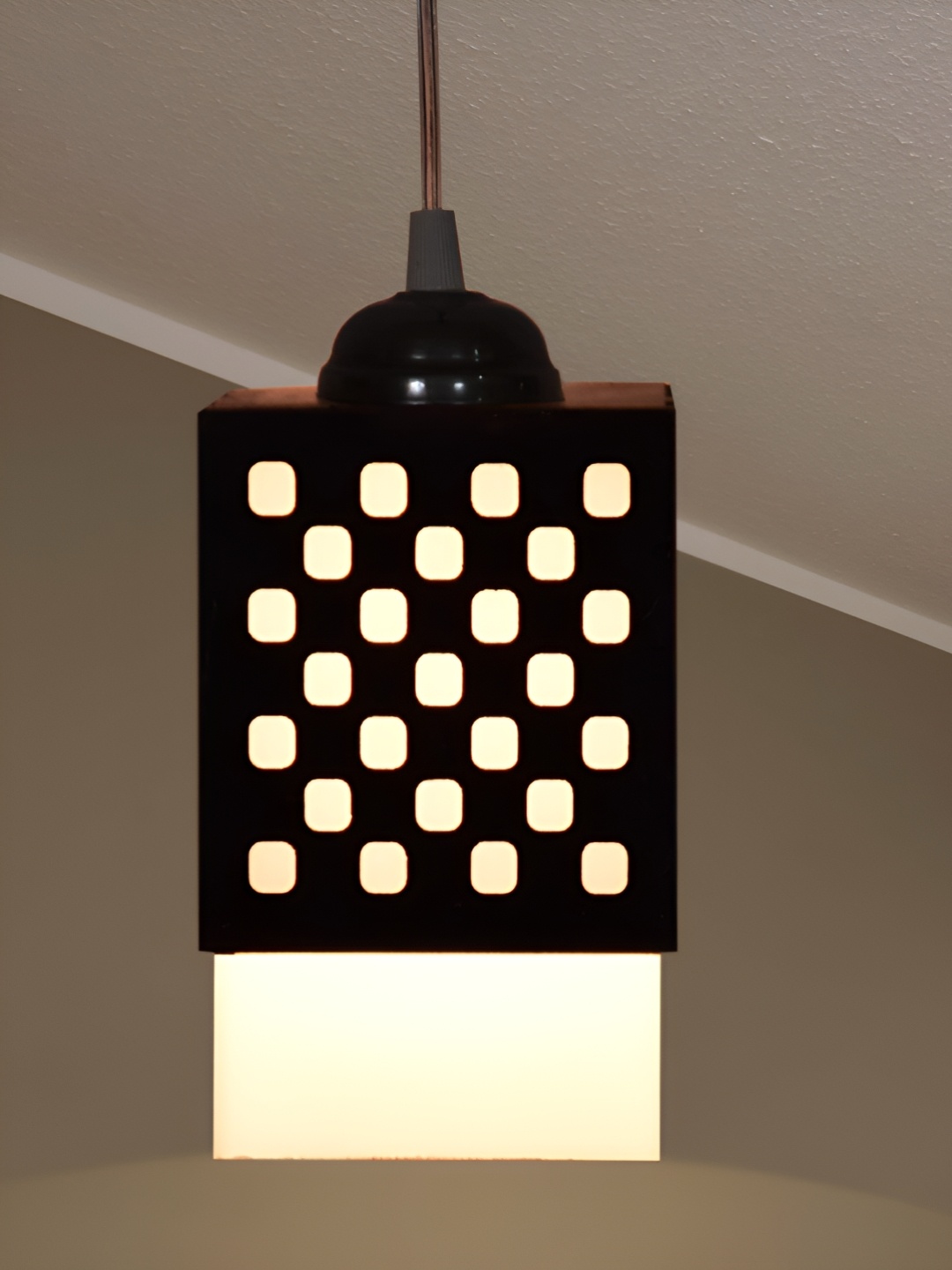 

Gojeeva Black & White Textured Wooden Square Shaped Wall Lamp