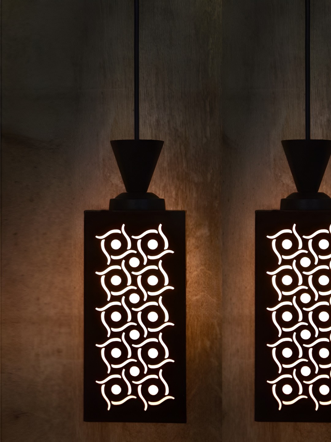

Gojeeva Black & White Textured Rectangle Shaped Contemporary Wooden Hanging Wall Lamp