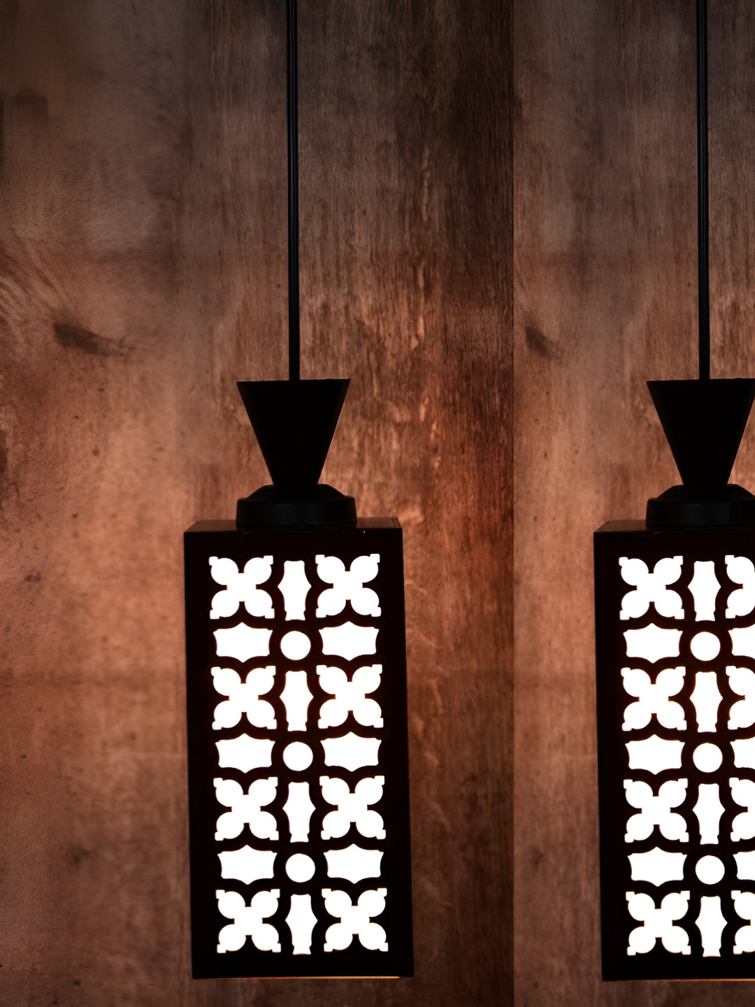 

Gojeeva Black & White 2 Pieces Textured Wooden Rectangle Shaped Wall Hanging Lamps