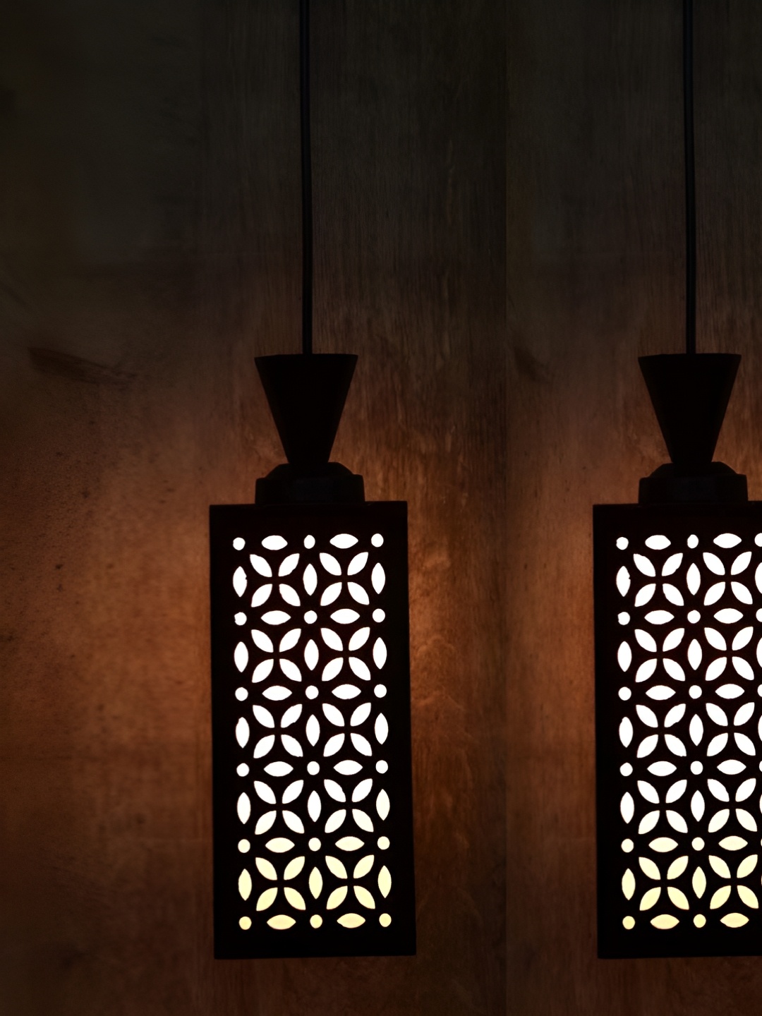 

Gojeeva Black & White 2 Pieces Wooden Textured Square Shaped Ceiling Lamps