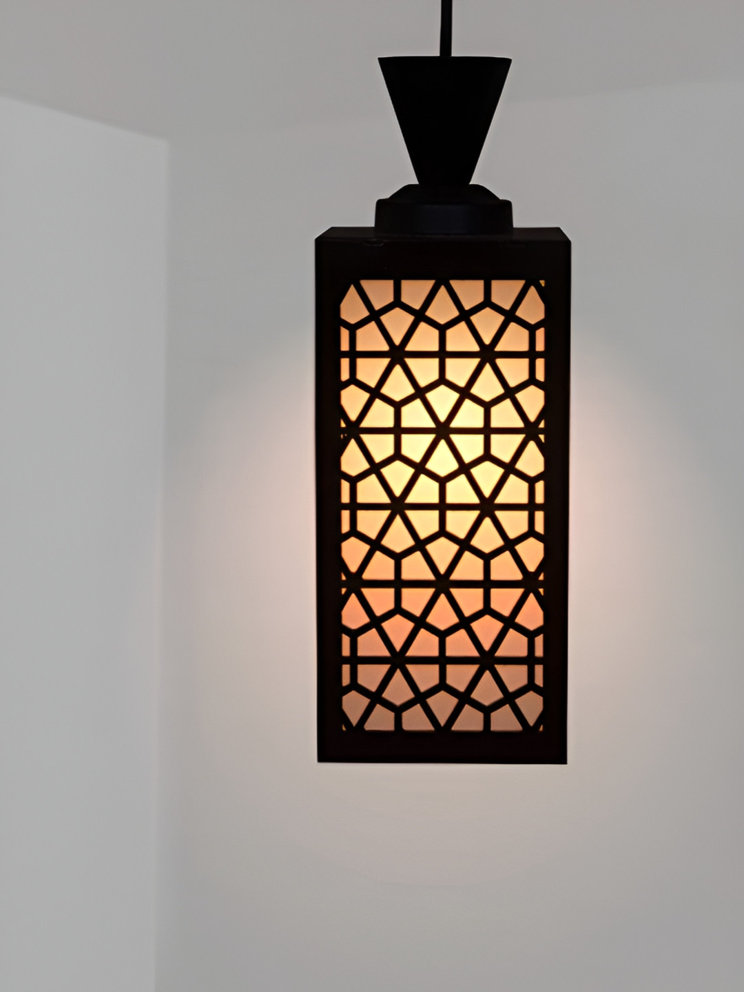 

Gojeeva Black & Grey Textured Wooden Contemporary Hanging Ceiling Lamp