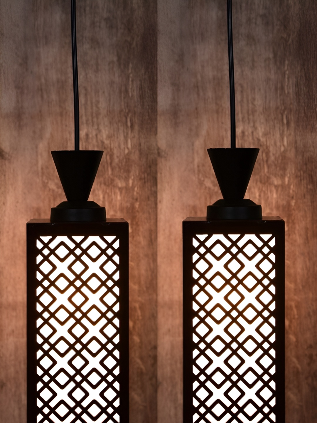 

Gojeeva Black & White 2 Pieces Textured Wood Square Shaped Wall Lamp