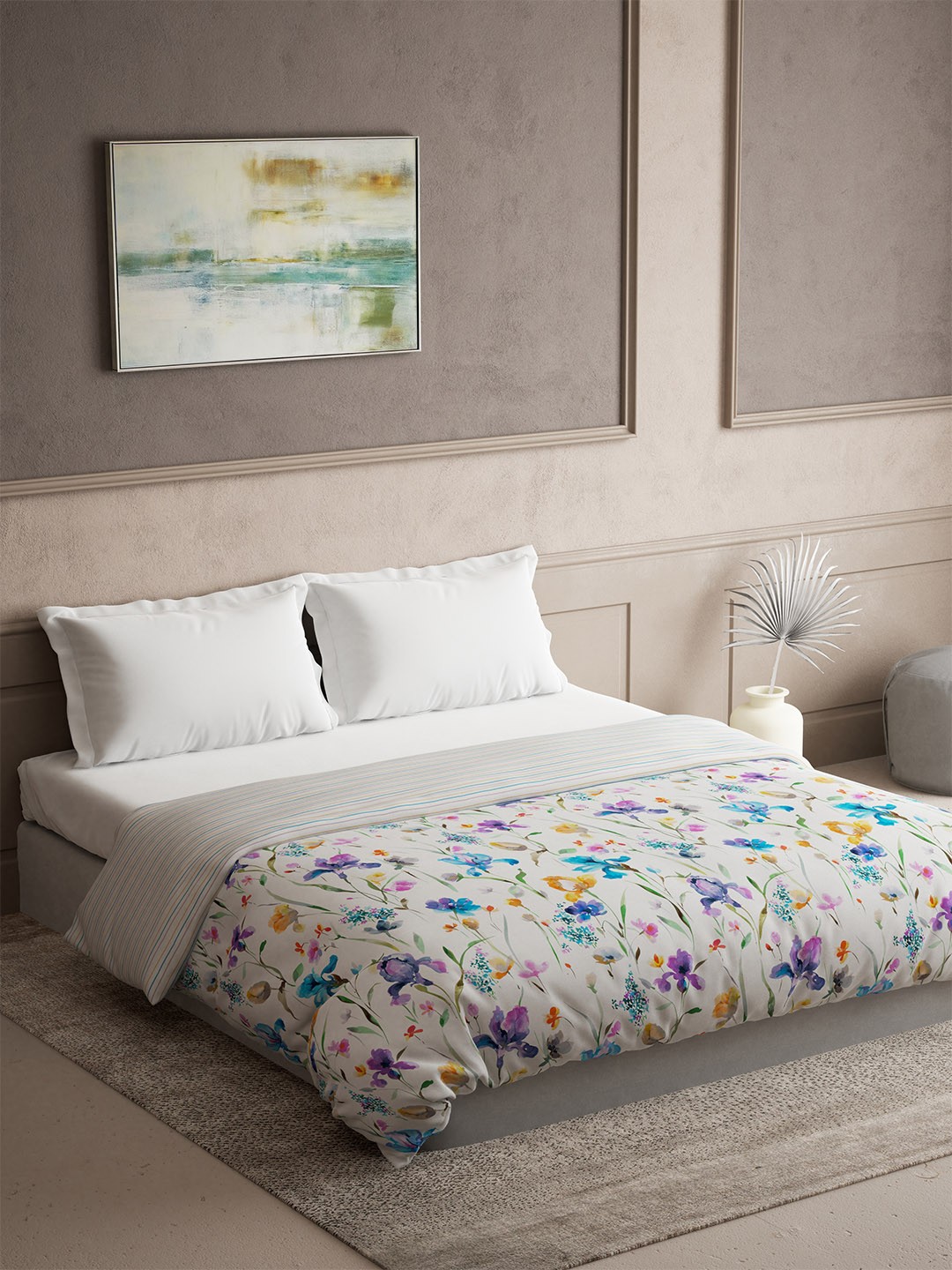 

DDecor White & Blue Floral Pure Cotton 300 GSM Heavy Winter Double Bed Quilt