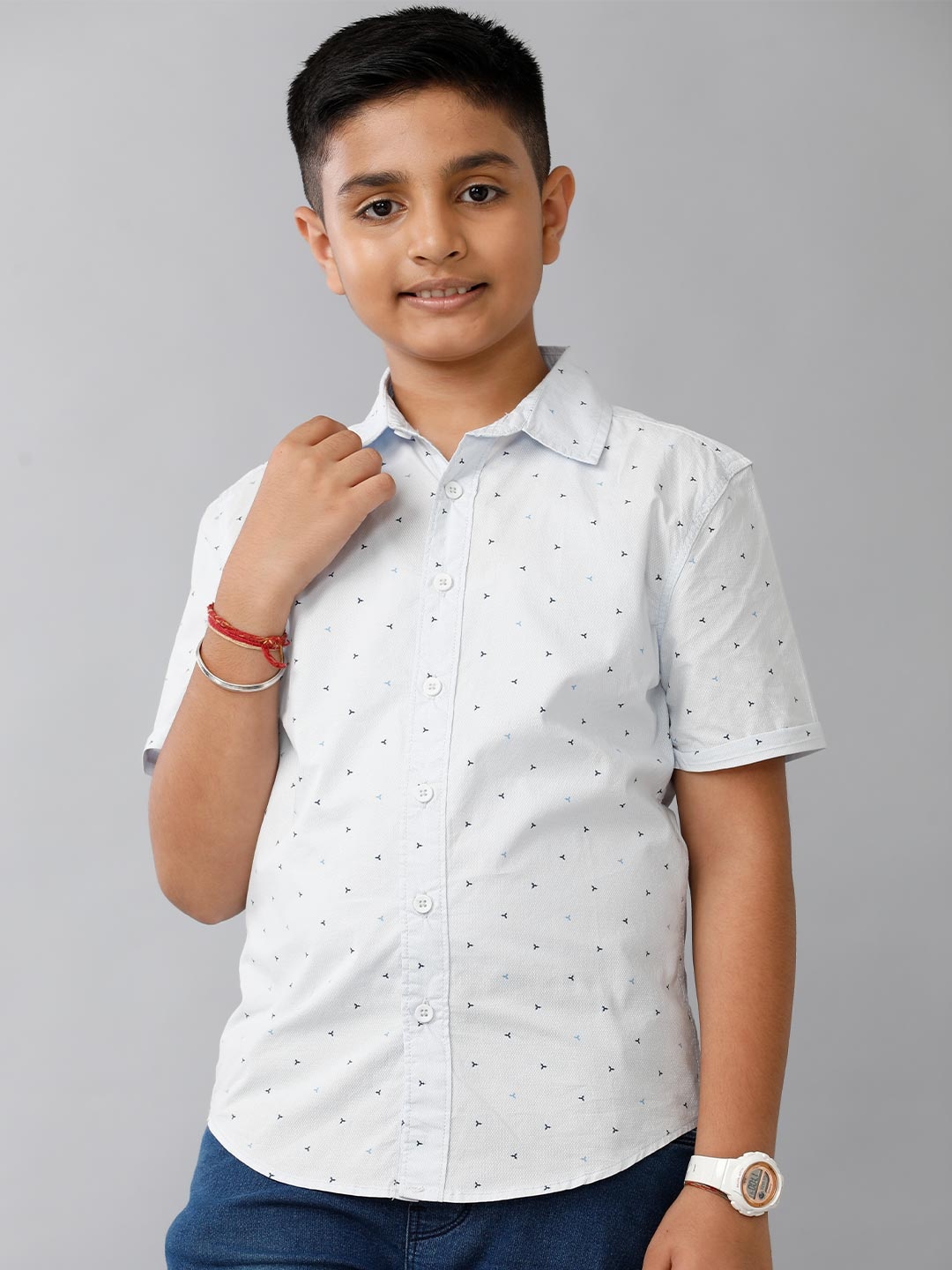 

UNDER FOURTEEN ONLY Boys Spread Collar Conversational Printed Cotton Casual Shirt, White