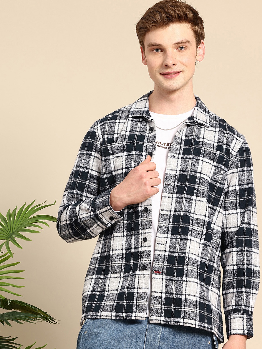 

Mast & Harbour Relaxed Fit Self Checked Drop-Shoulder Sleeves Casual Shirt, Navy blue