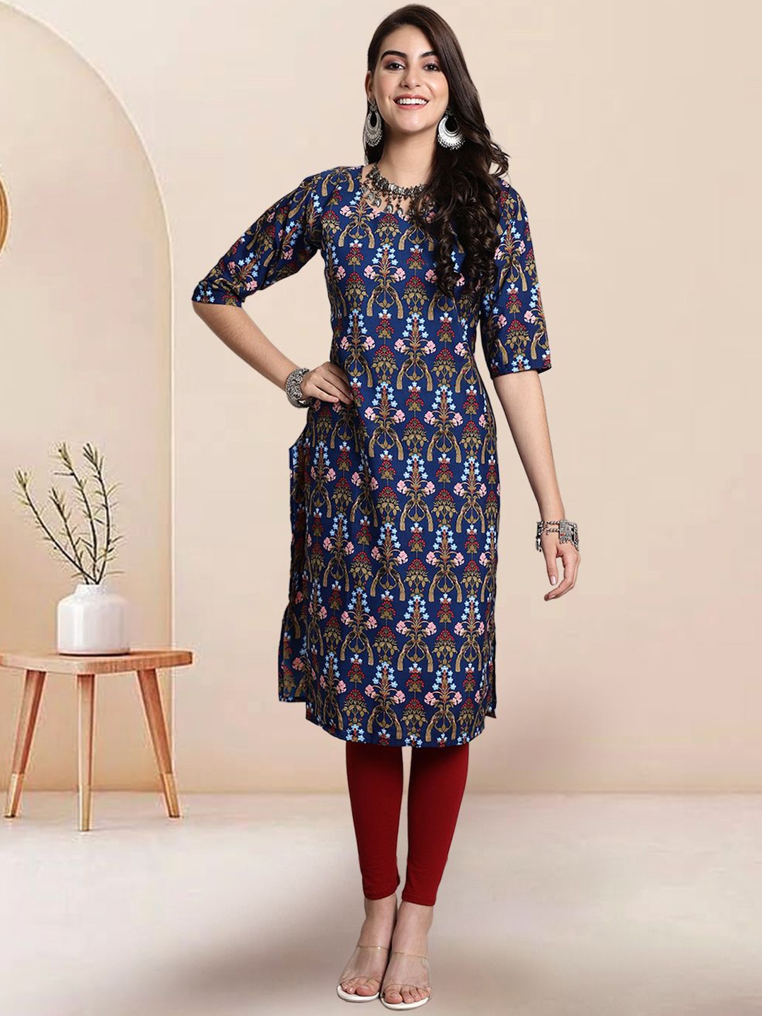 

7Threads Floral Printed Round Neck Straight Neck, Navy blue
