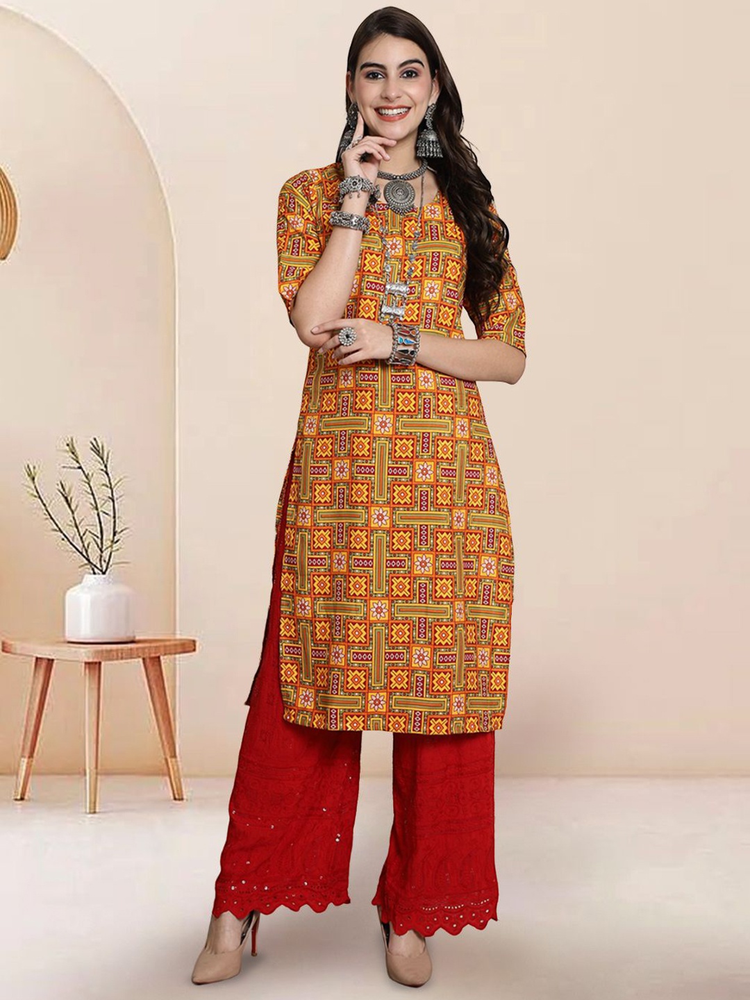 

7Threads Ethnic Motifs Printed Round Neck Straight Kurta, Mustard