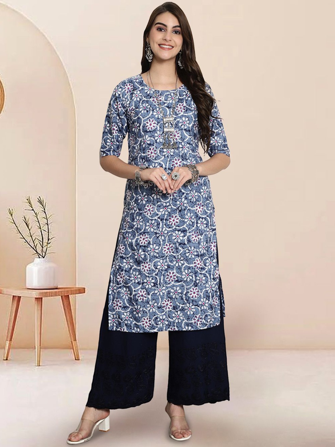 

7Threads Floral Printed Straight Kurta, Blue