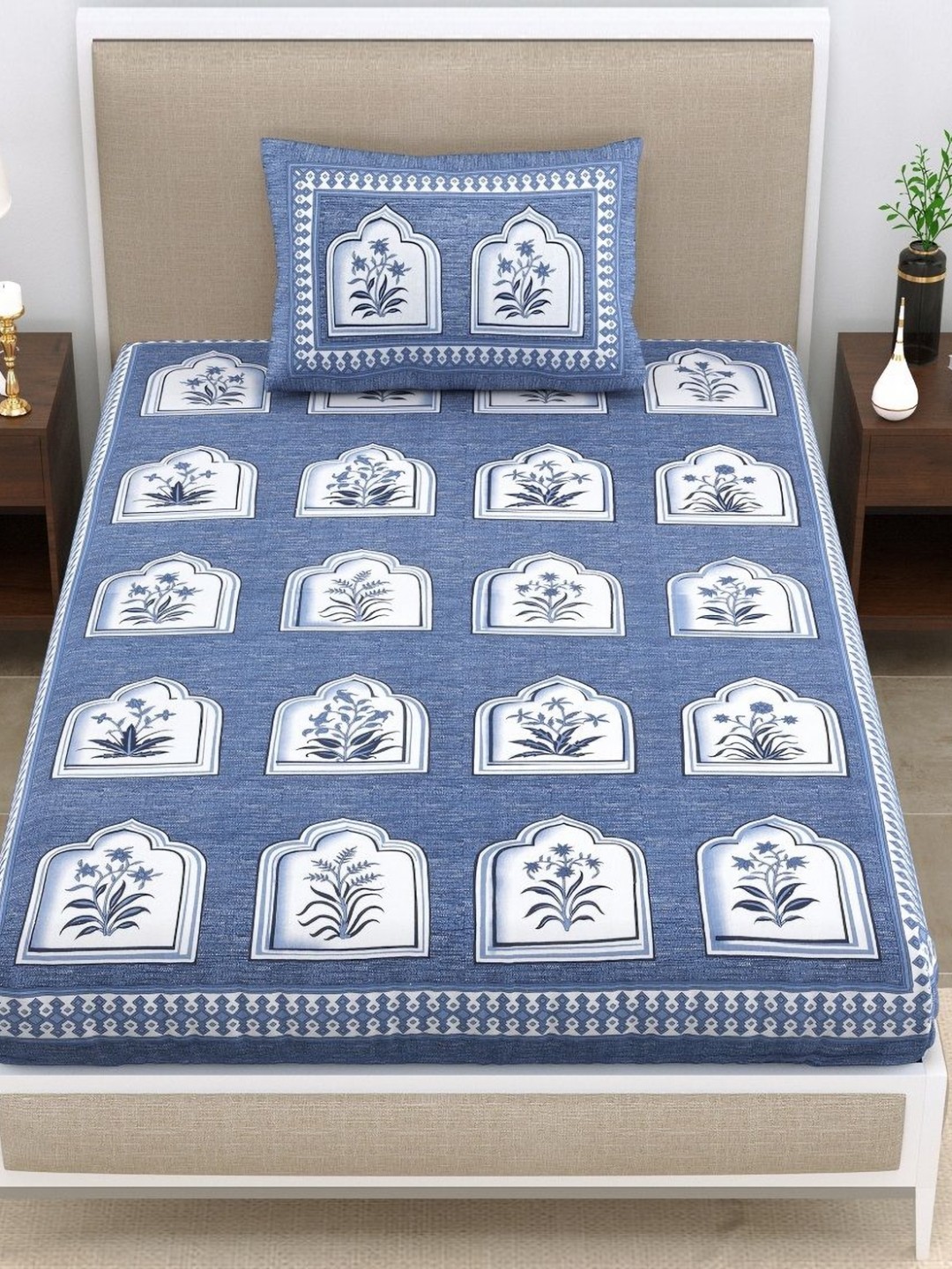 

HOMELINE Blue & White Printed Cotton 140 TC Single Bedsheet Set 2.50m x 1.50m