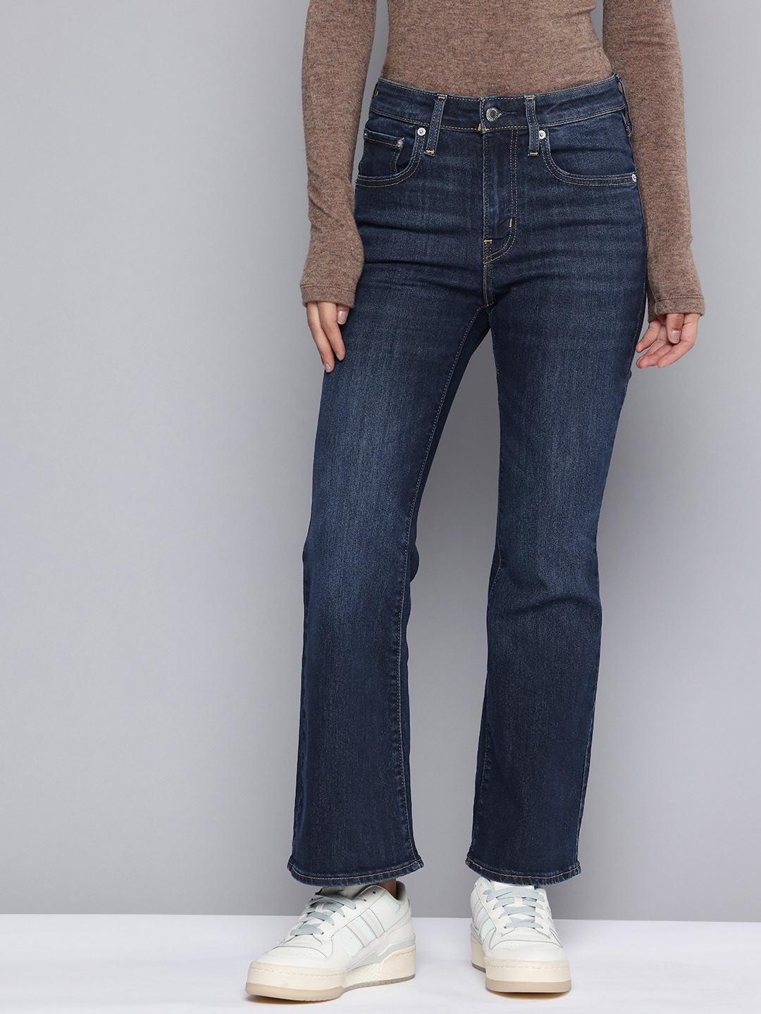 

Levis Women 726 Flared Fit High-Rise Heavy Fade Stretchable Jeans, Blue