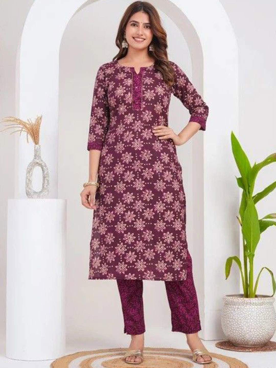 

SIGNORIA Floral Printed Notch Neck Pure Cotton Kurta with Trousers, Mauve