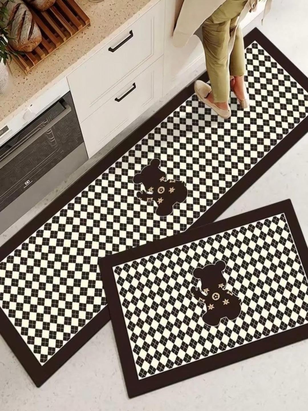 

HomeCloud Brown & White 2 Pieces Geometric Printed Anti-Skid Kitchen Floor Mats
