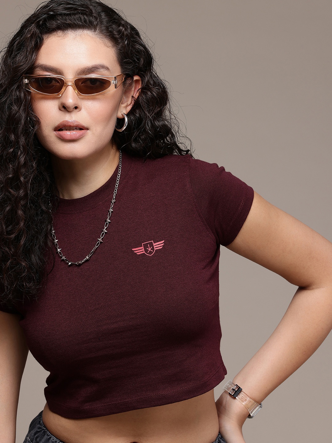 

The Roadster Life Co. Cropped T-Shirt, Burgundy
