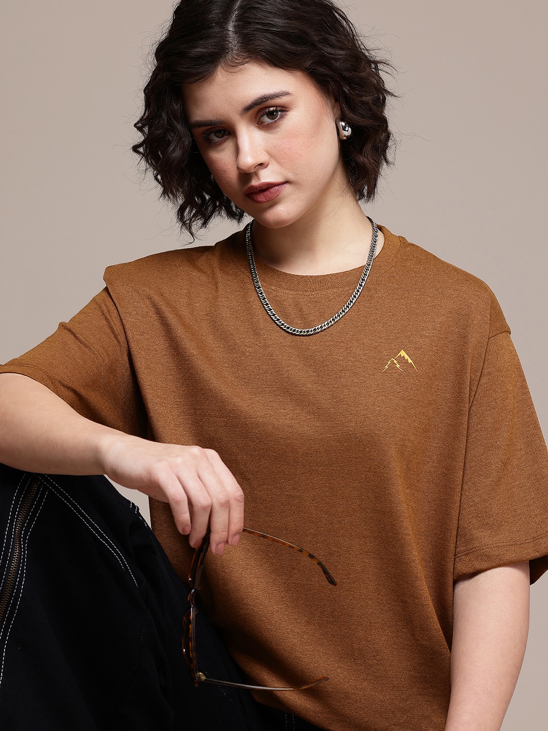 

The Roadster Life Co. Drop-Shoulder Sleeves Oversized T-shirt, Brown