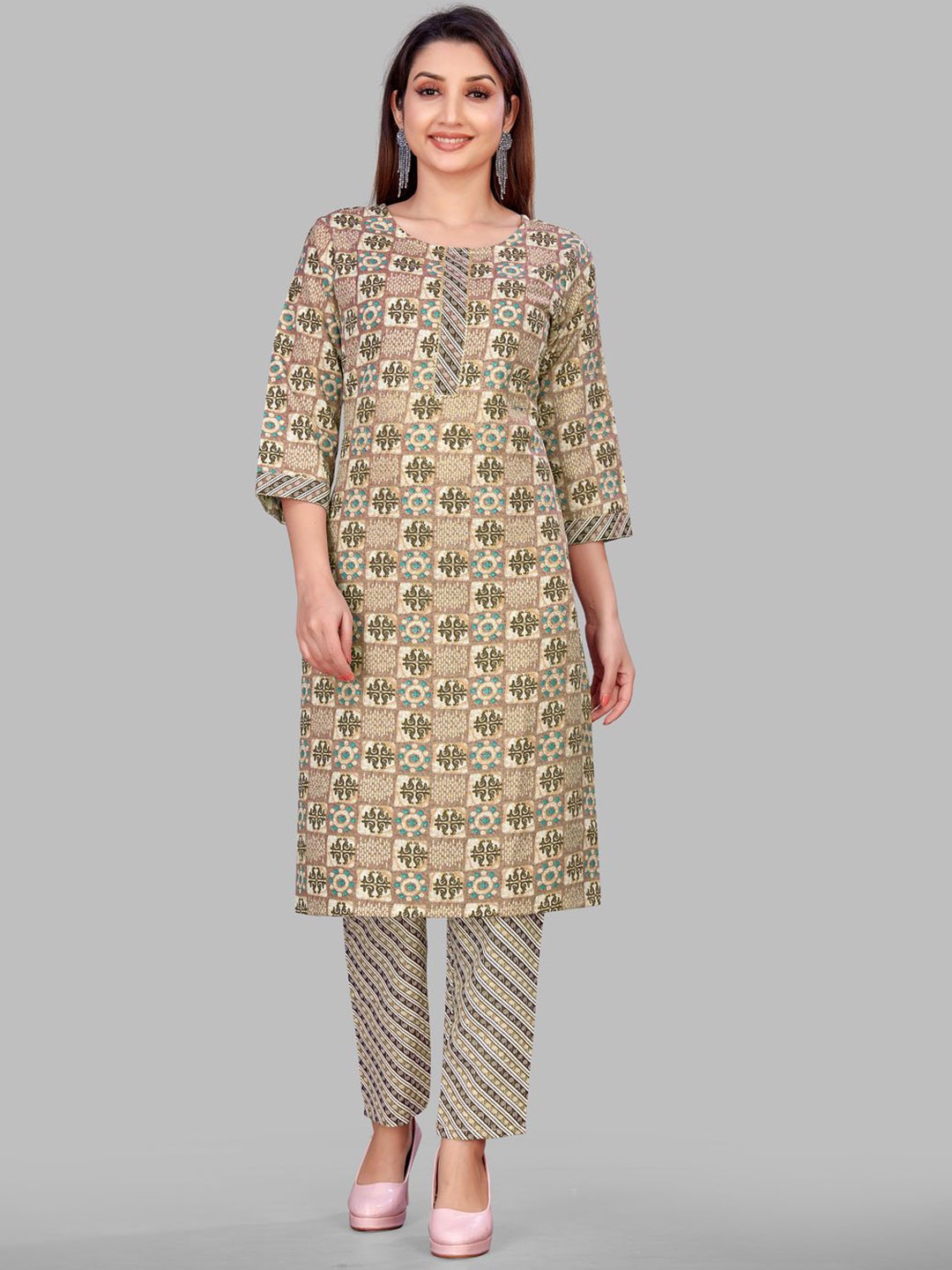 

Krimmple Ethnic Motifs Printed Straight Kurta With Pyjamas, Brown