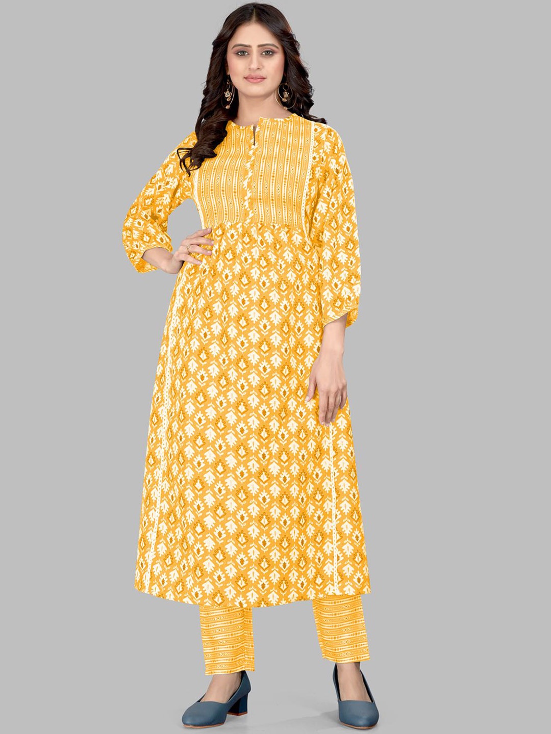 

Krimmple Ethnic Motifs Printed Notch Neck Straight Kurta With Pyjamas, Yellow