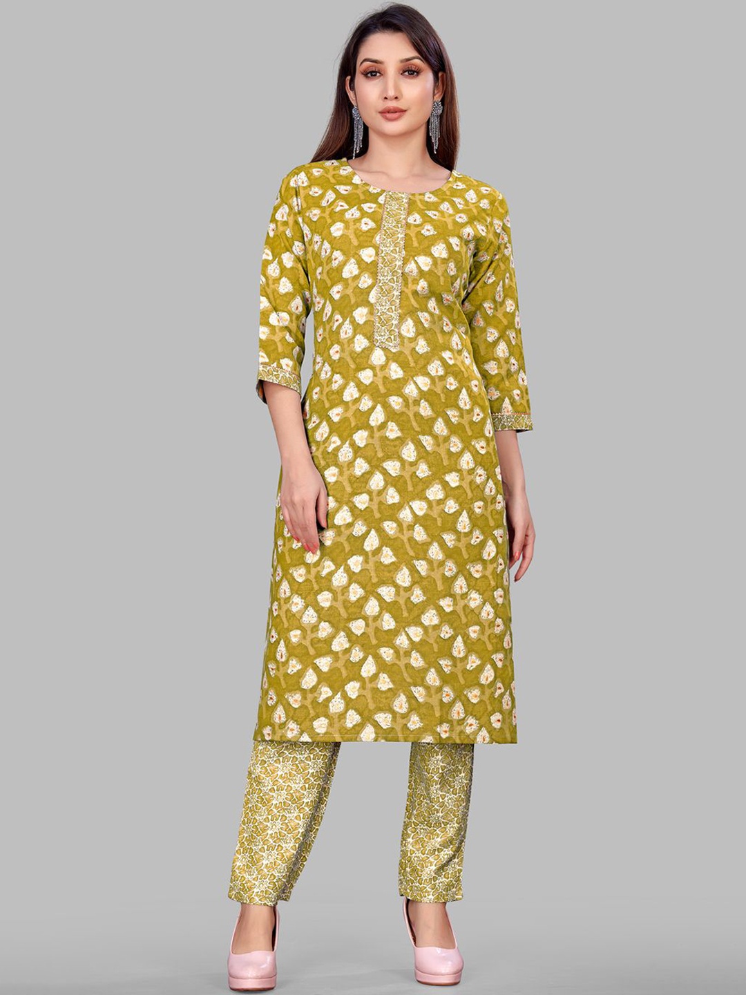 

Krimmple Ethnic Motifs Printed Round Neck Gotta Patti Straight Kurta With Pyjama, Yellow