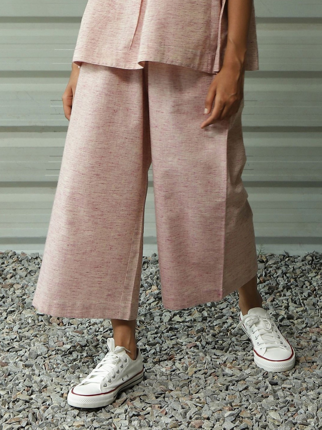 

Canoopi Women Relaxed Straight Leg High-Rise Easy Wash Trousers, Rust