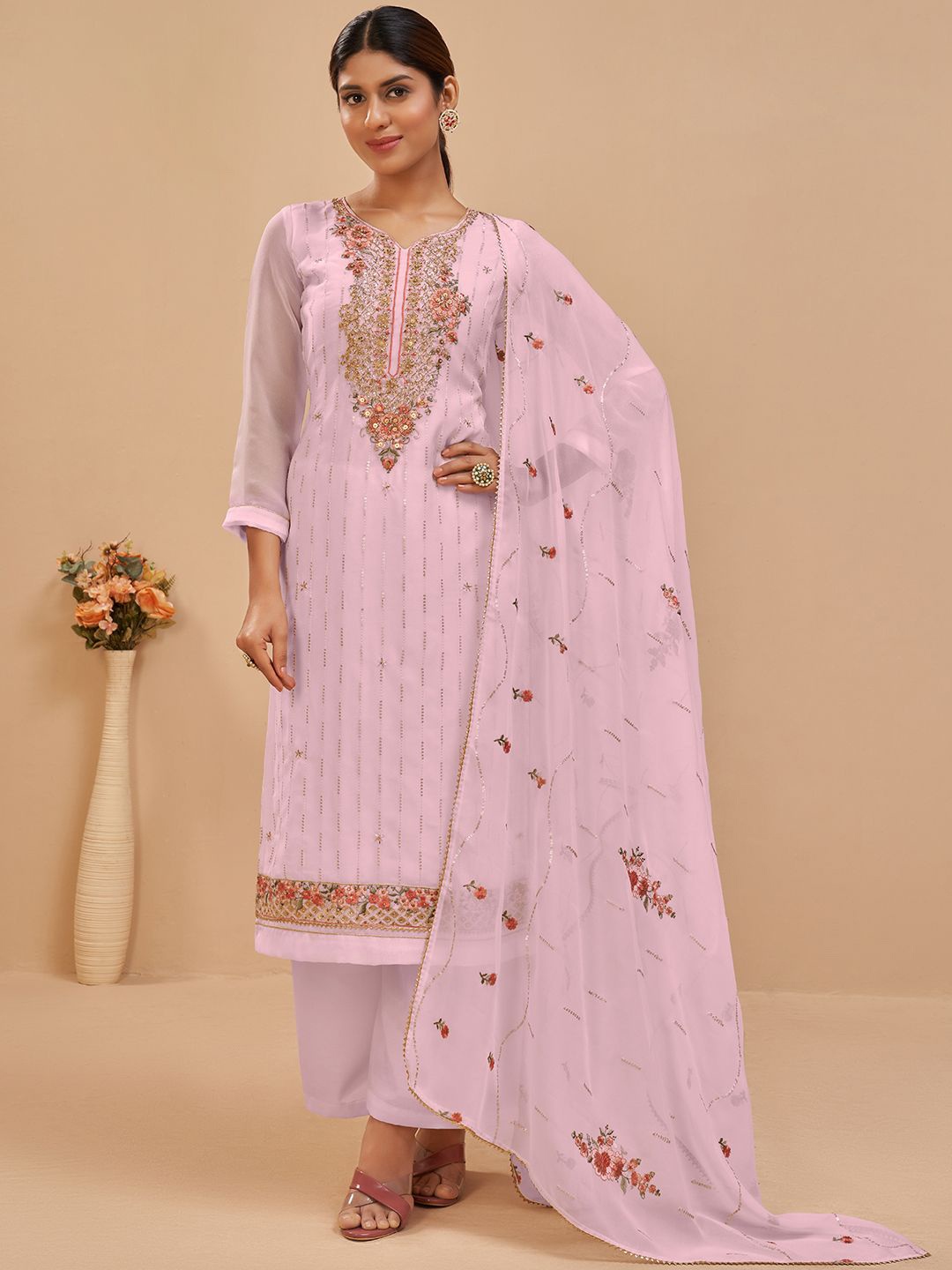 

ALIZEH Floral Motifs With Sequins Embroidered Kurta With Trousers And Dupatta, Pink