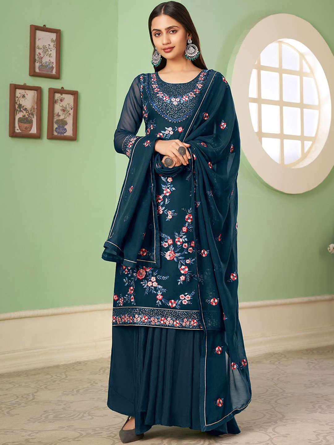 

ALIZEH Floral Embroidered round Neck Kurta With Sharara And Dupatta, Teal
