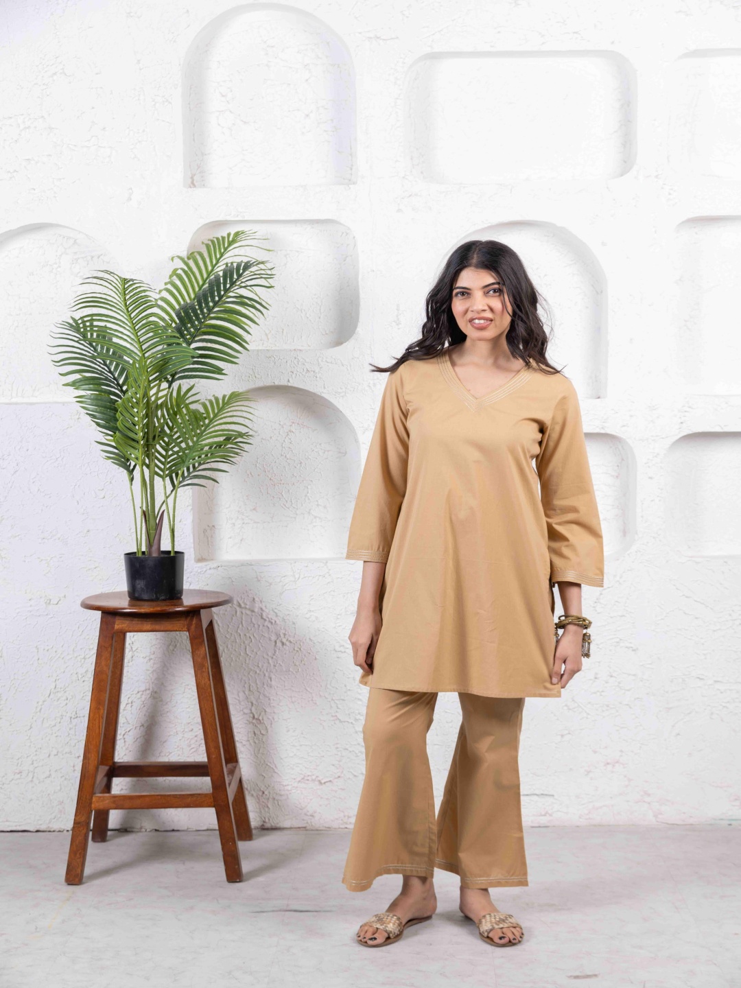 

INAAYA JAIPUR V-Neck Pure Cotton Tunic & Palazzo, Beige