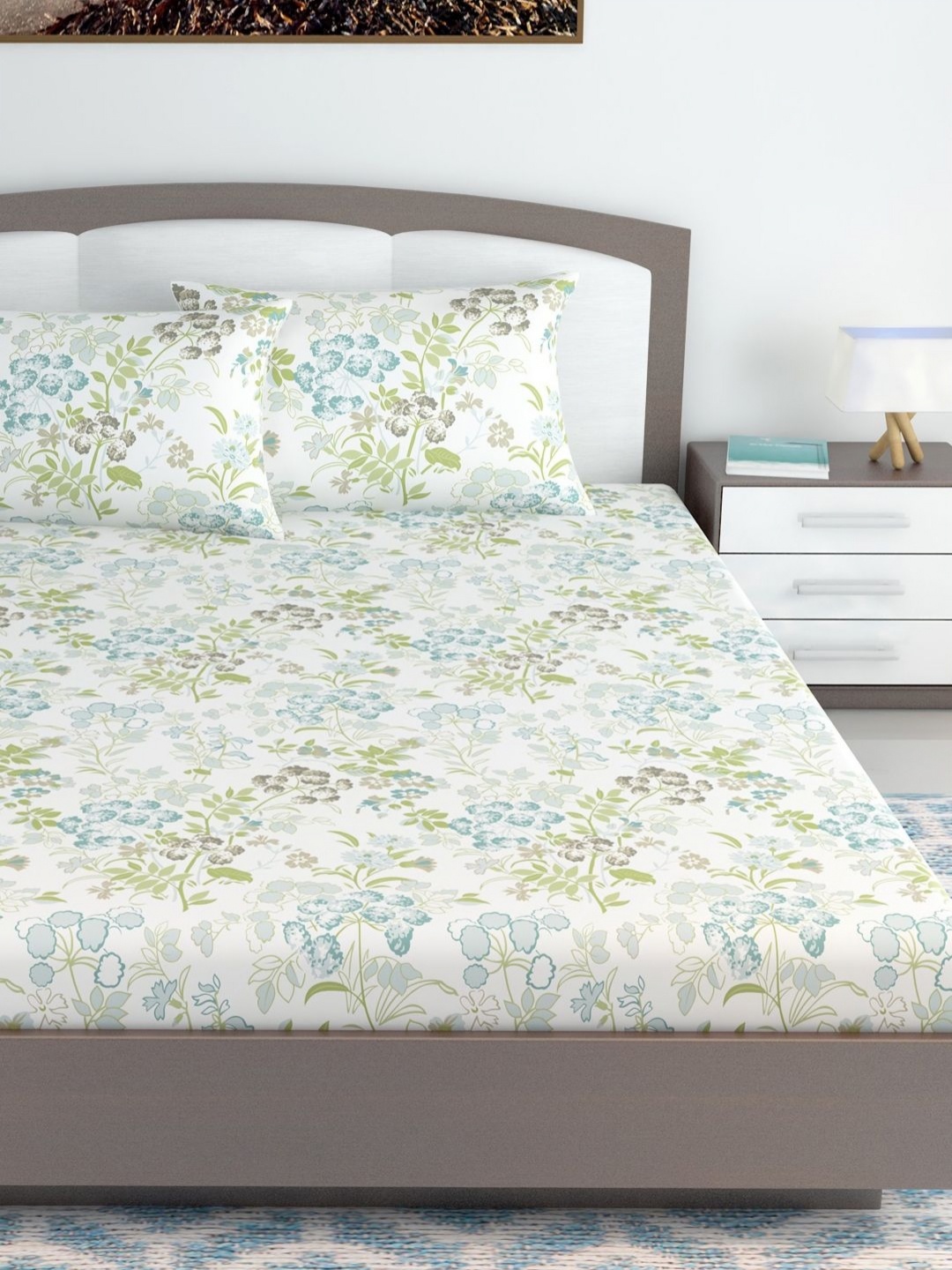 

Divine Casa Emerald Green Printed Pure Cotton 144 TC King Bedsheet Sets - 1.85 m x 2.25 m, White