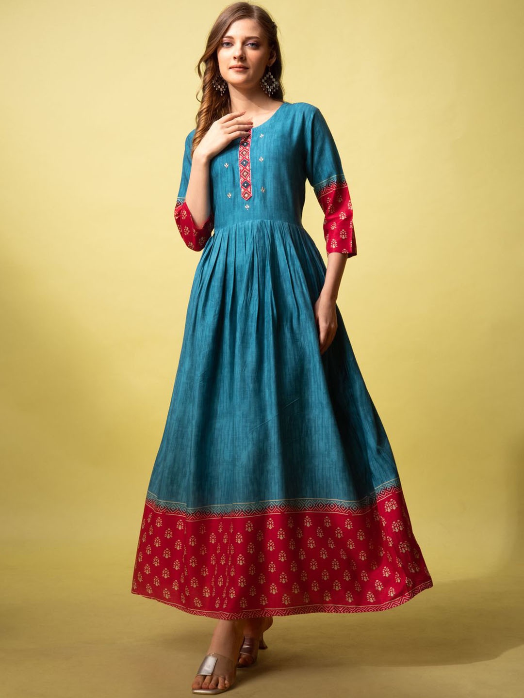 

ARADHNA Ethnic Motifs Printed Patchwork Anarkali Kurta, Blue