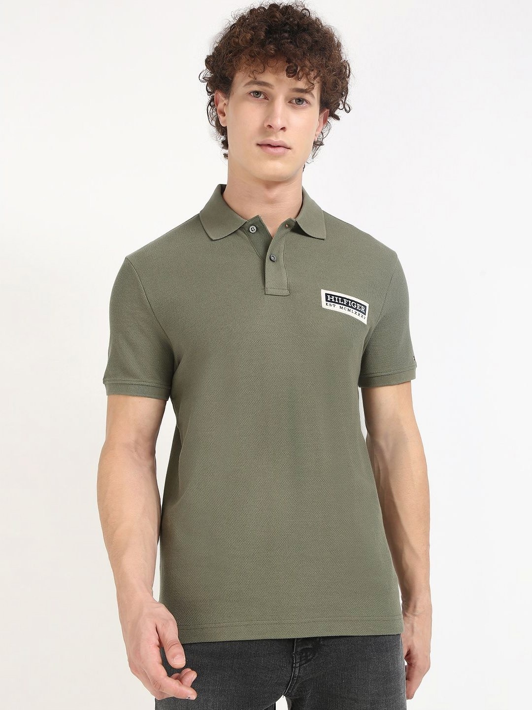 

Tommy Hilfiger Men Solid Polo Collar Cotton T-shirt, Green