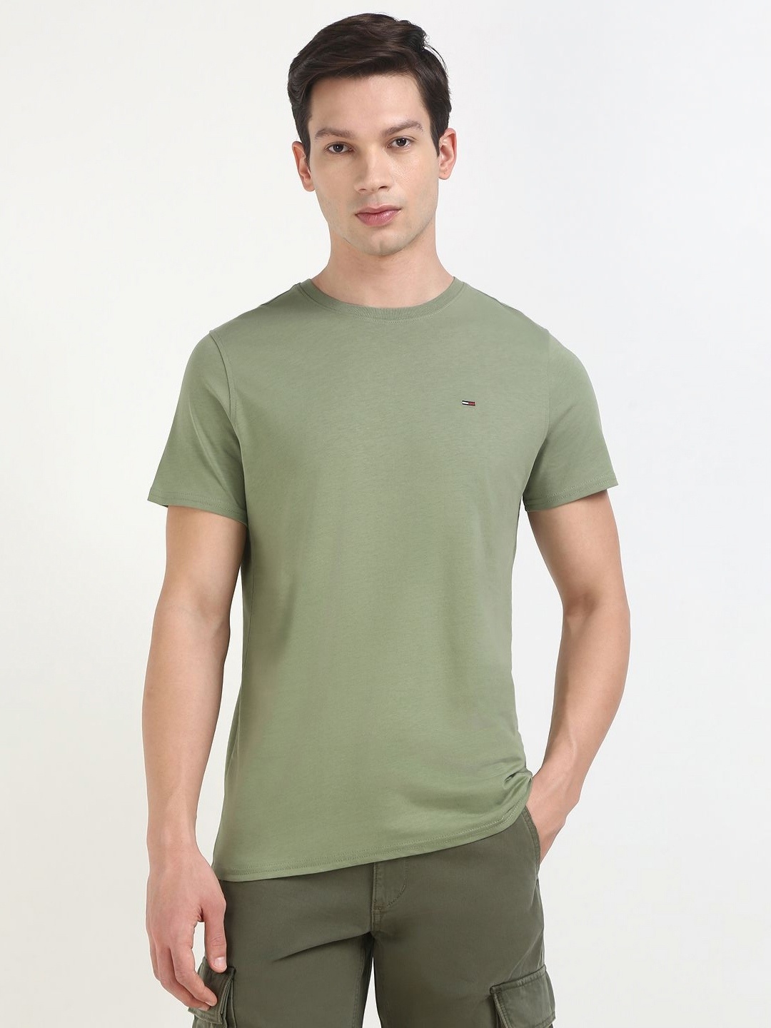 

Tommy Hilfiger Men Solid Round Neck Cotton T-shirt, Green