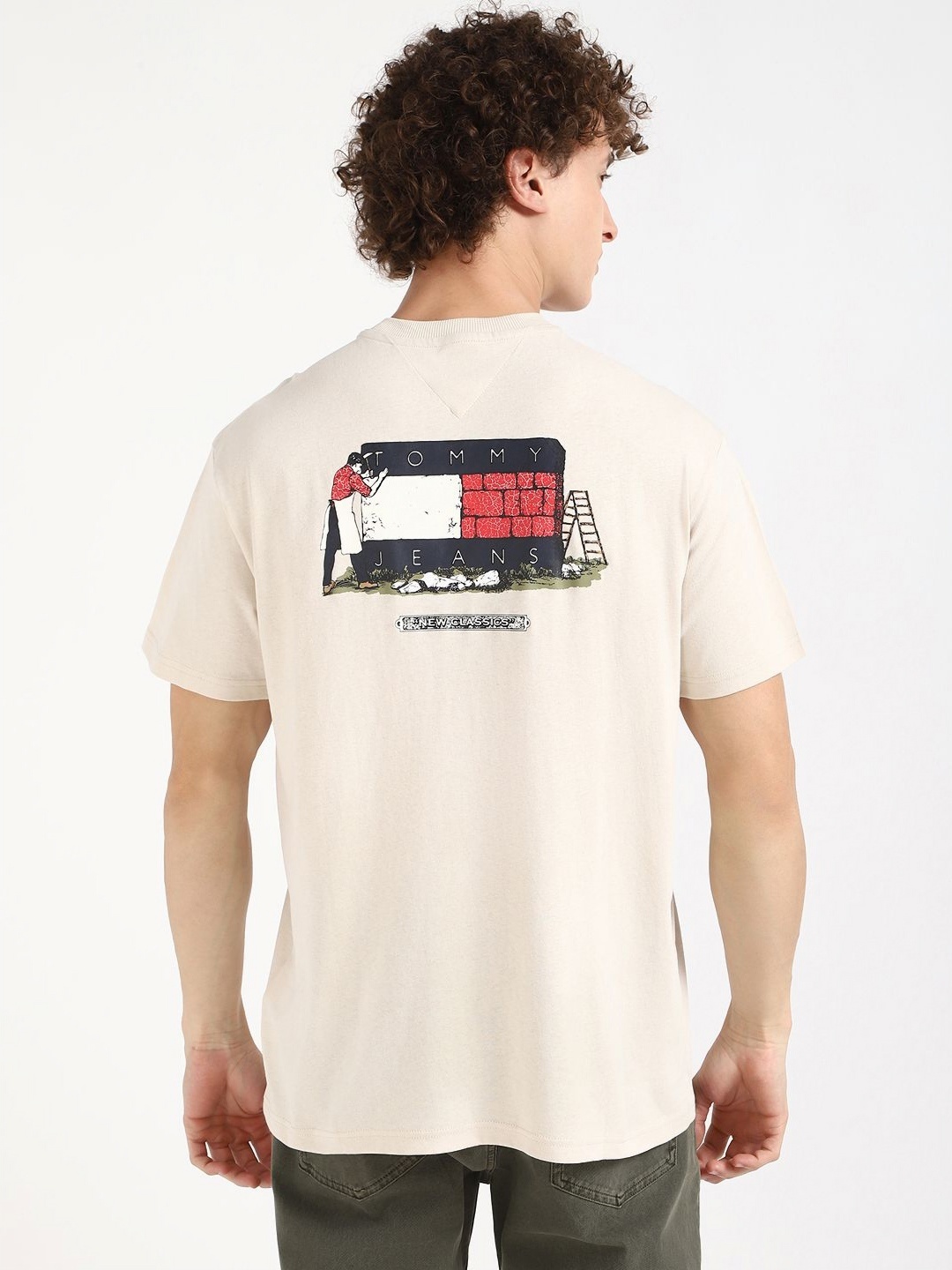 

Tommy Hilfiger Men Graphic Printed Round Neck Cotton Relaxed Fit T-shirt, Beige