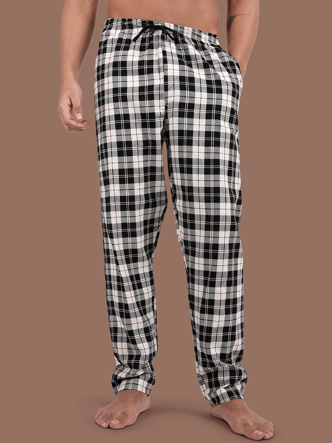 

Kryptic Men Checked Pure Cotton Mid-Rise Lounge Pants, Black
