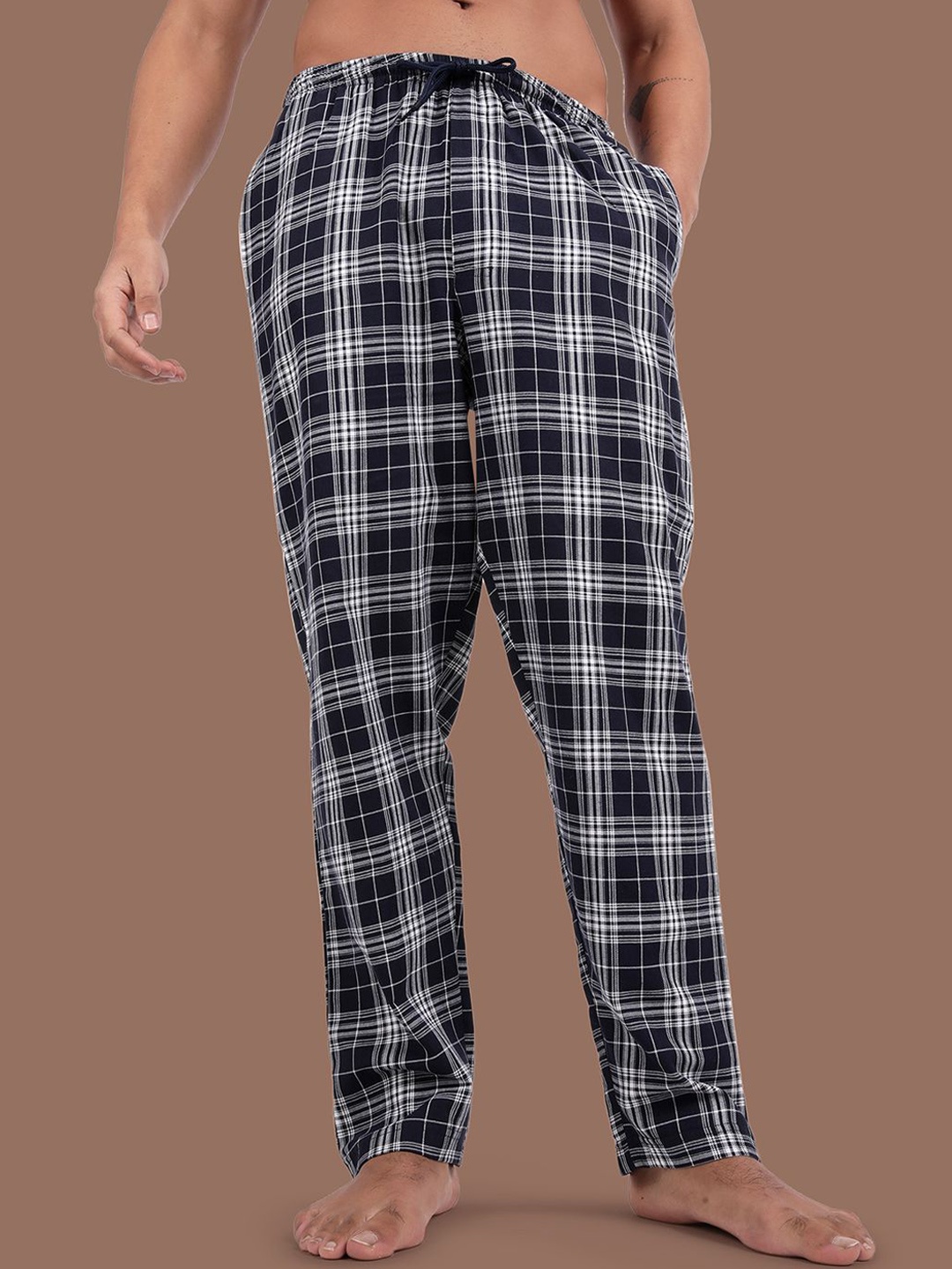

Kryptic Checked Pure Cotton Woven Lounge Pants, Navy blue